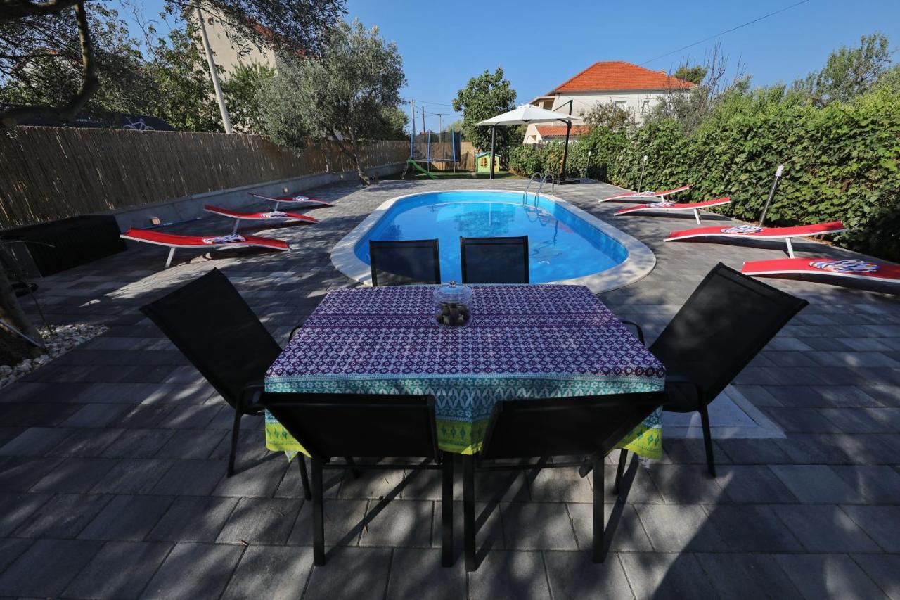Apartment With Private Pool Sukošan 外观 照片