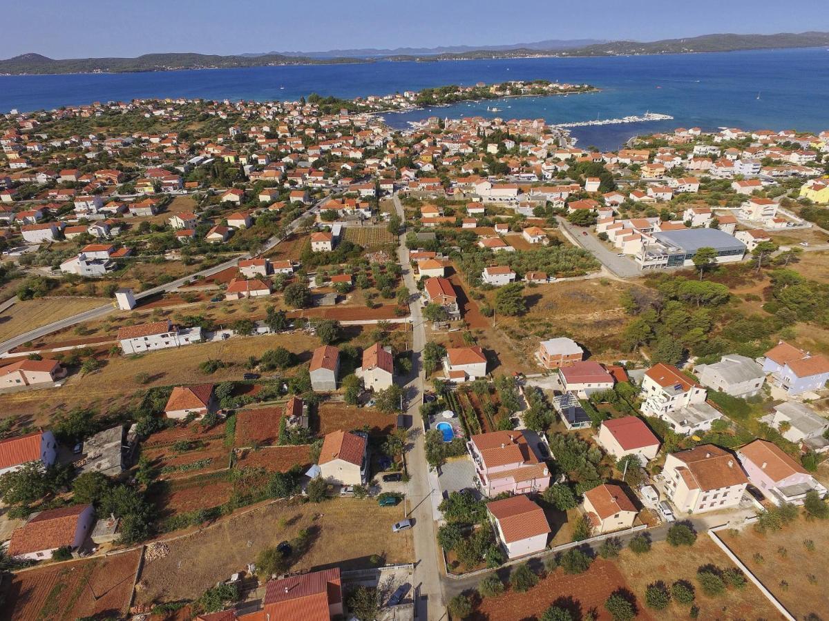 Apartment With Private Pool Sukošan 外观 照片